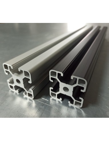 Perfil 4040 Aluminio 6063 T6 anodizado NEGRO, ranura 8mm